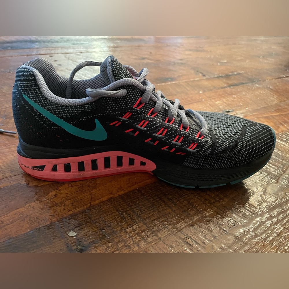 Nike Zoom Structure 18 - Picture 3 of 5